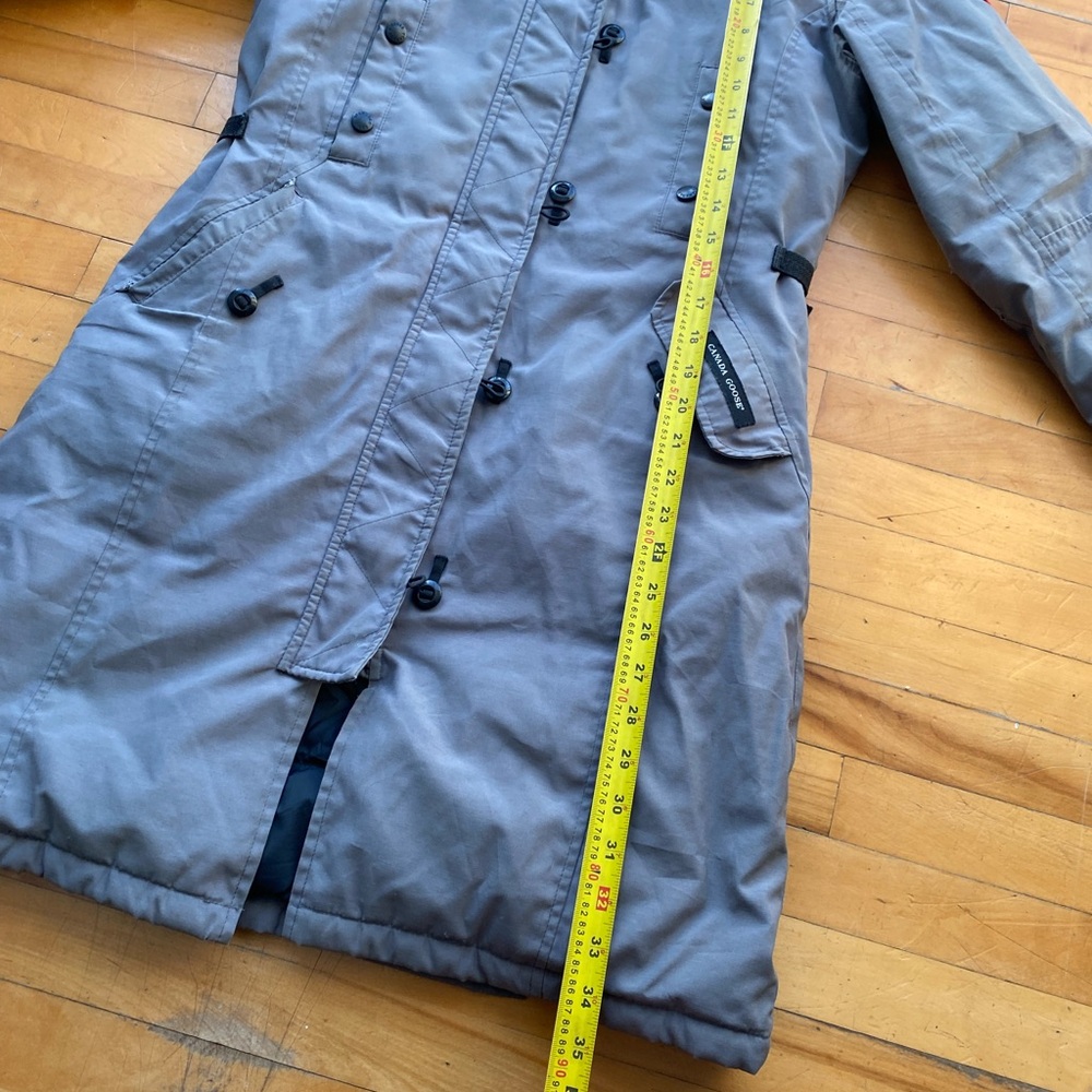 Grey Canada Goose Jacket - Picture 12 of 13